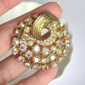 Vintage Gold Tone Boho Aurora Borealis Crystal Rhinestone Swirl Brooch Pin